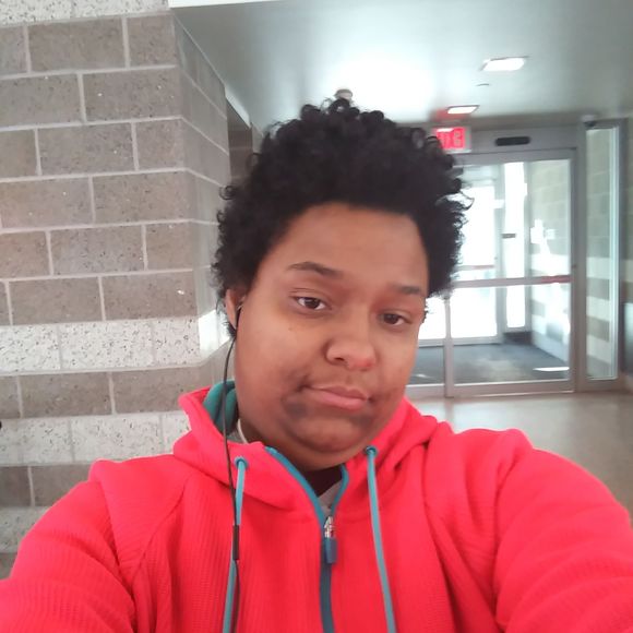 Meet your Posher, Rita - Picture 1 of 1